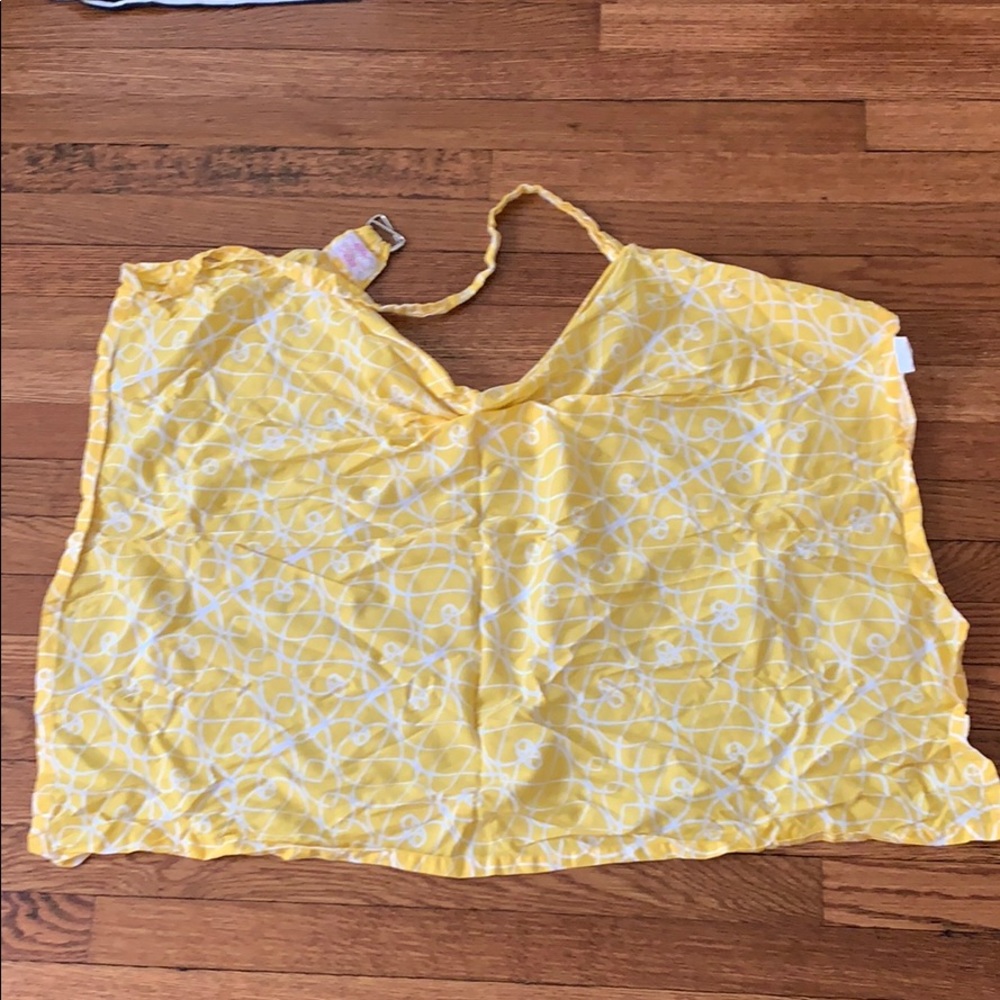 Nursing cover yellow and white